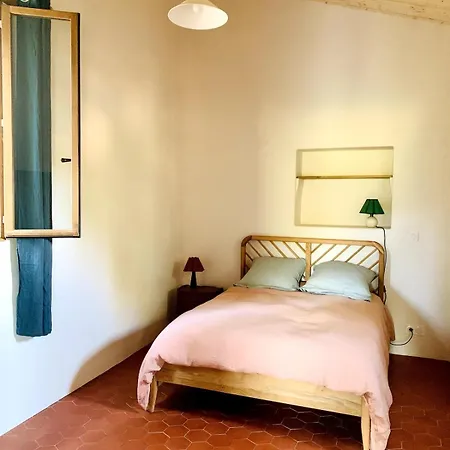 Ferienhaus Mas Saint Michel Vives